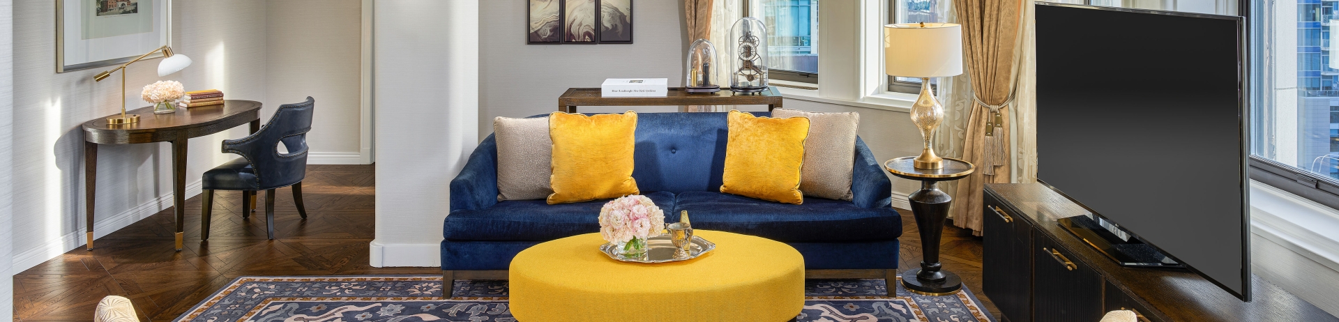 HotelVancouver_MorningsideSuite_bedroom