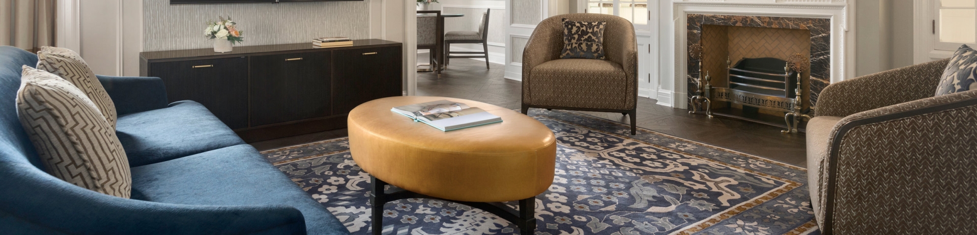 The living room of Fairmont Hotel Vancouver's Three Bedroom Suite with Kitchen