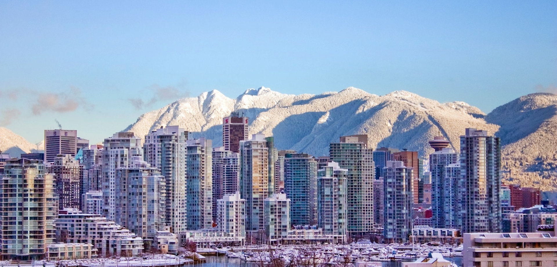 Snowy view of city of Vancouver | Image: Destination Vancouver/Clayton Perry