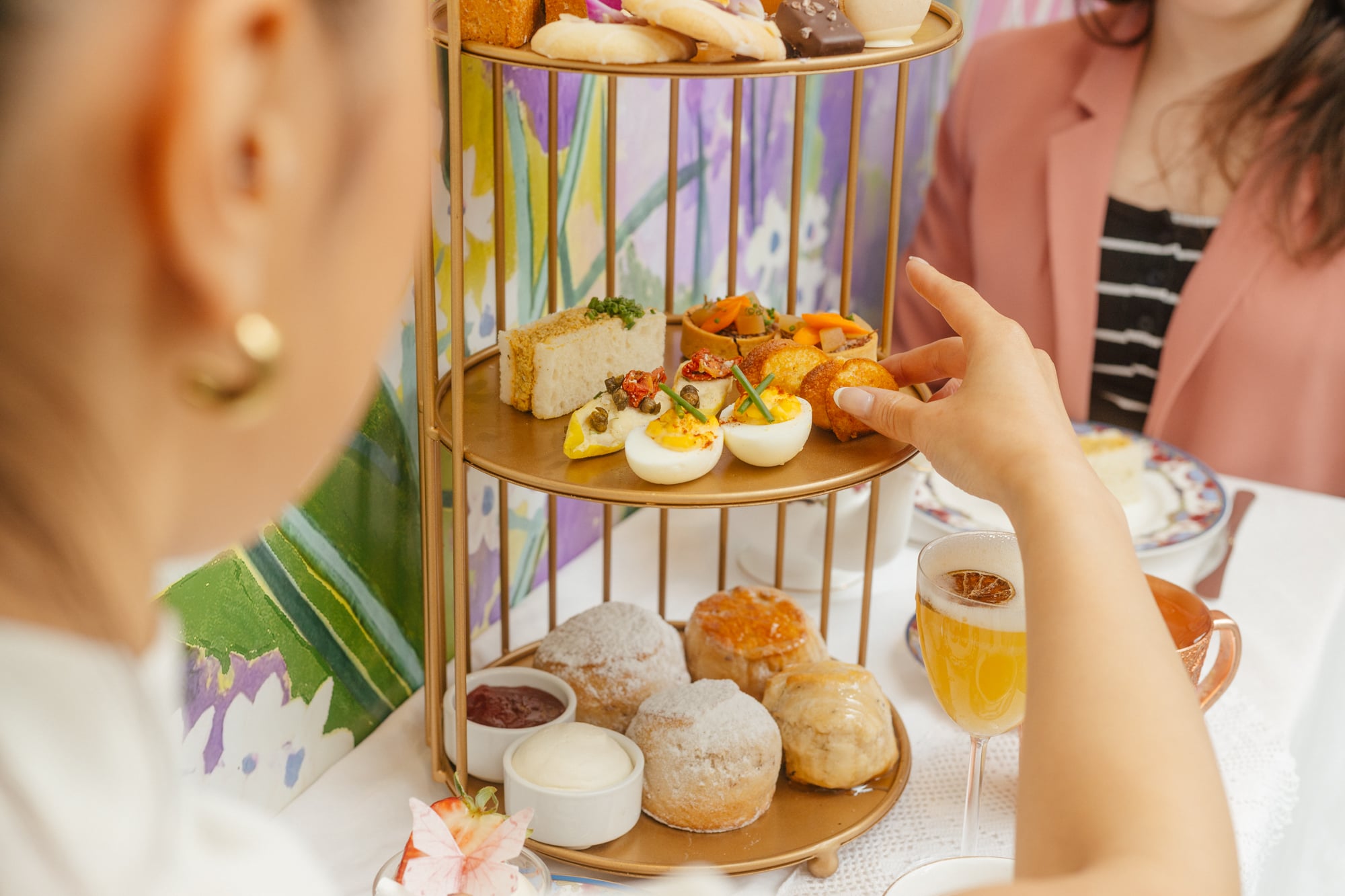 O:\Sales & Catering\Sales\Olivia\Photos\Tea in the Window\Lizz Miles Art_John Looy