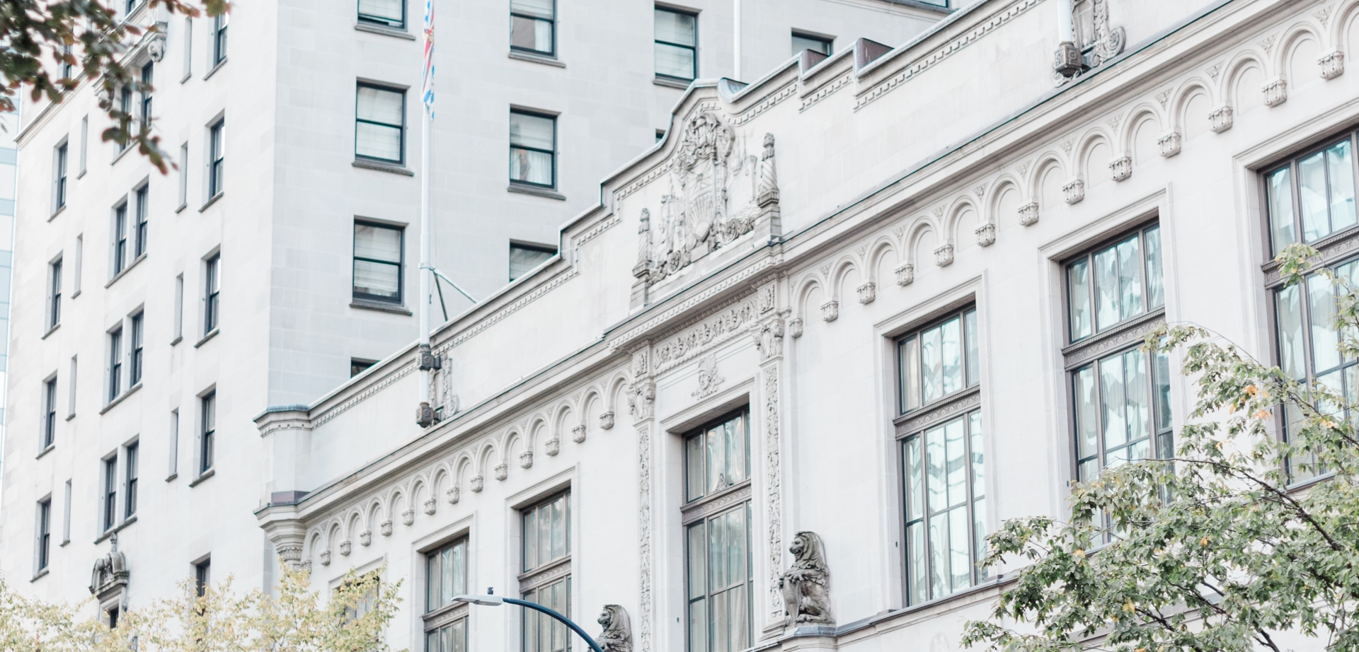 Fairmont Hotel Vancouver exterior_Knox and Mae Photography