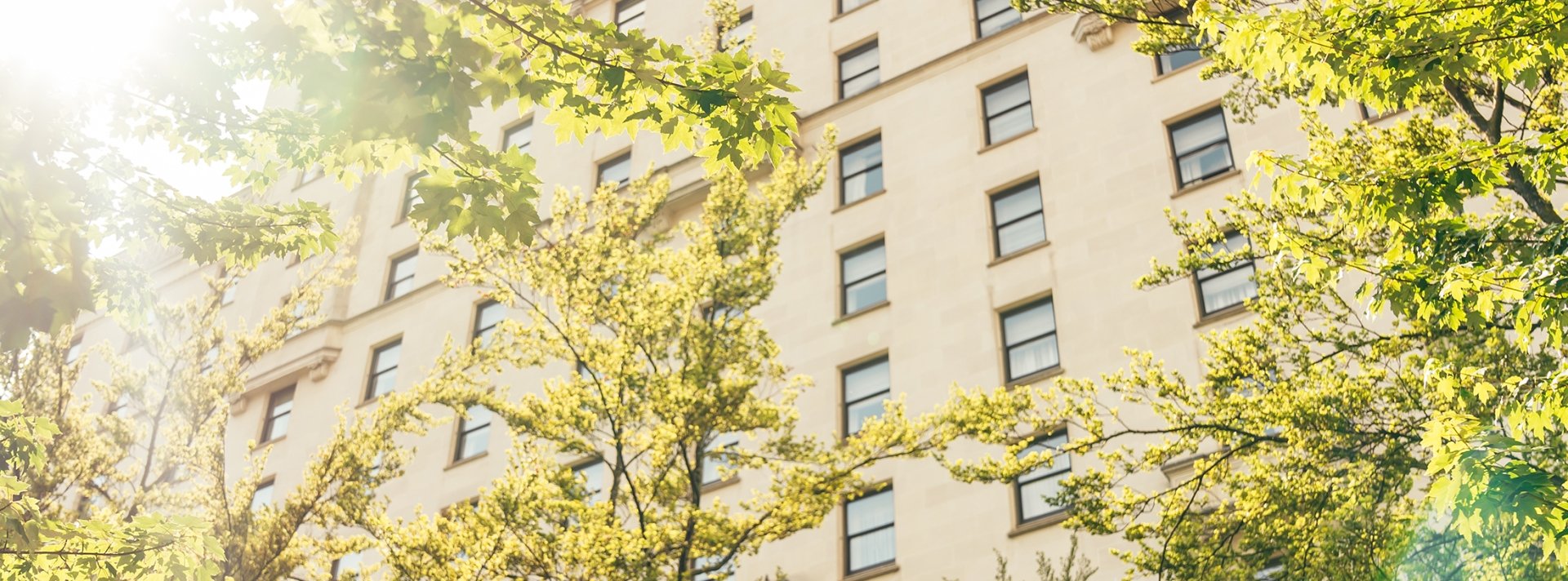 Exterior of Fairmont Hotel Vancouver in summer | Mark Hadj Hamou