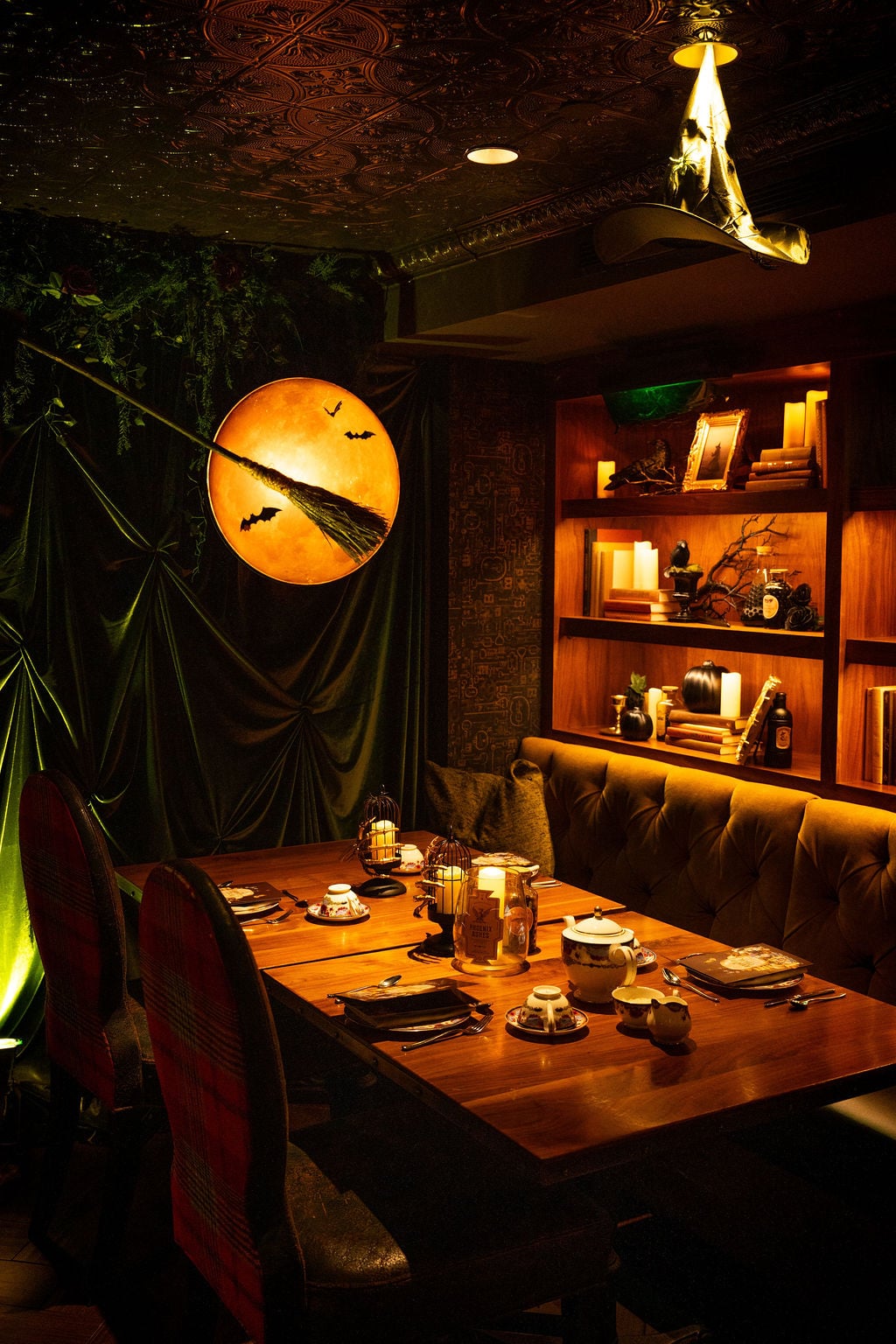 Haunted Cellar Afternoon Tea at Notch8_image by Soon Creative