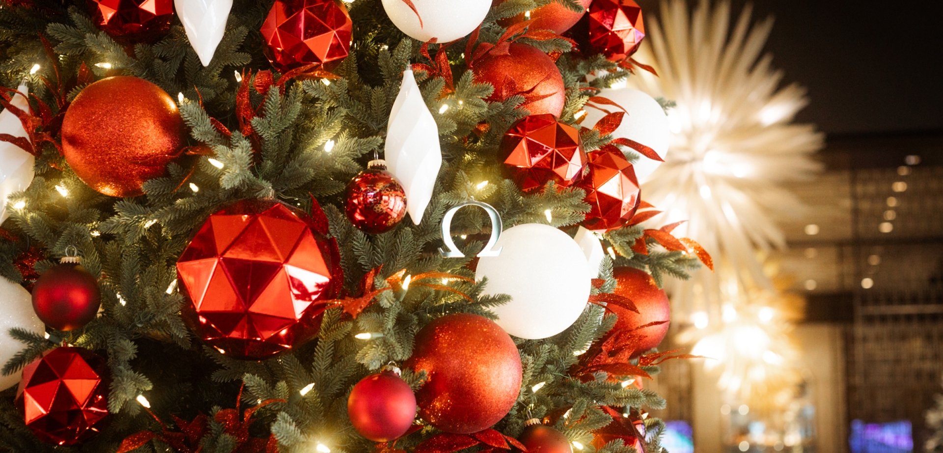 Christmas Tree near Notch8 at Fairmont Hotel Vancouver
